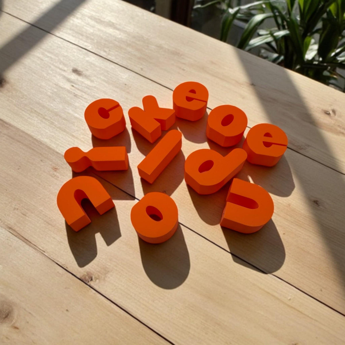 3D Printed Nickelodeon Logo Letters – Freestanding – Custom Color