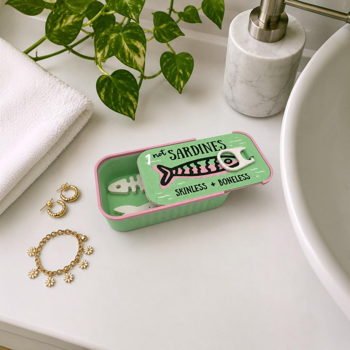 Sardine Tin Jewelry Organizer – 3D Printed Catch-All with Fish Jewelry Holders