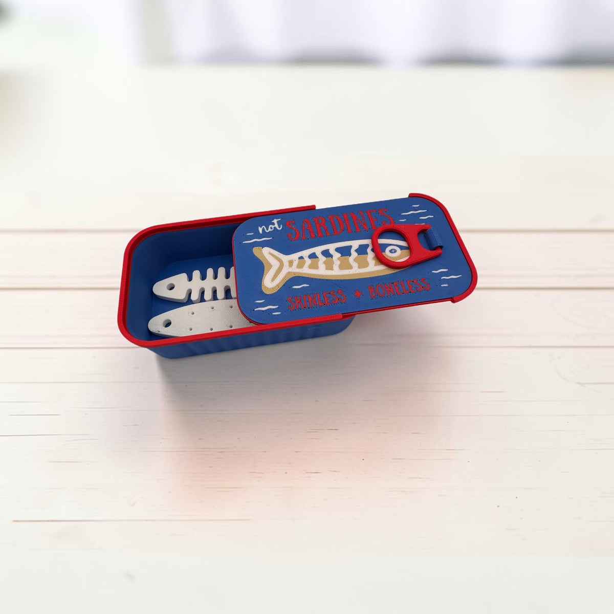 Sardine tin jewelry organizer — option 13