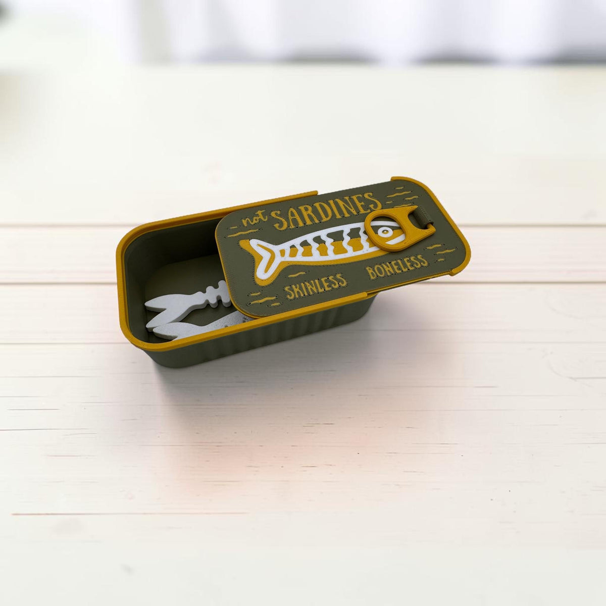 Sardine tin jewelry organizer — option 9